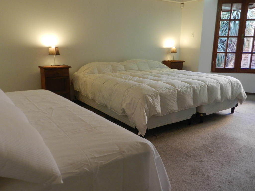 Hotel La Casona Del Rio Neuquén Zimmer foto